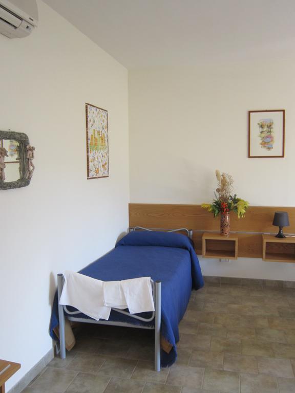 Villa Locanda Dell'Asino D'Oro Sulmona Zimmer foto