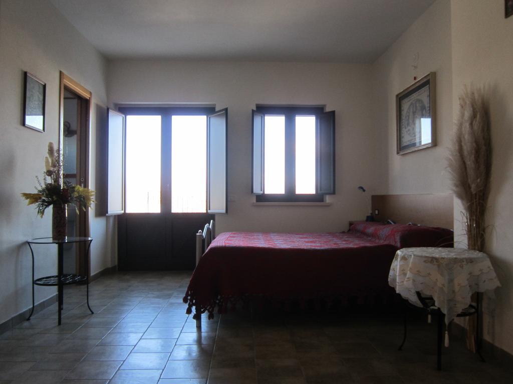 Villa Locanda Dell'Asino D'Oro Sulmona Zimmer foto